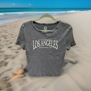 NWOT Social Culture Ribbed Cropped Gray T-shirt Juniors‎ - Women's Size XL